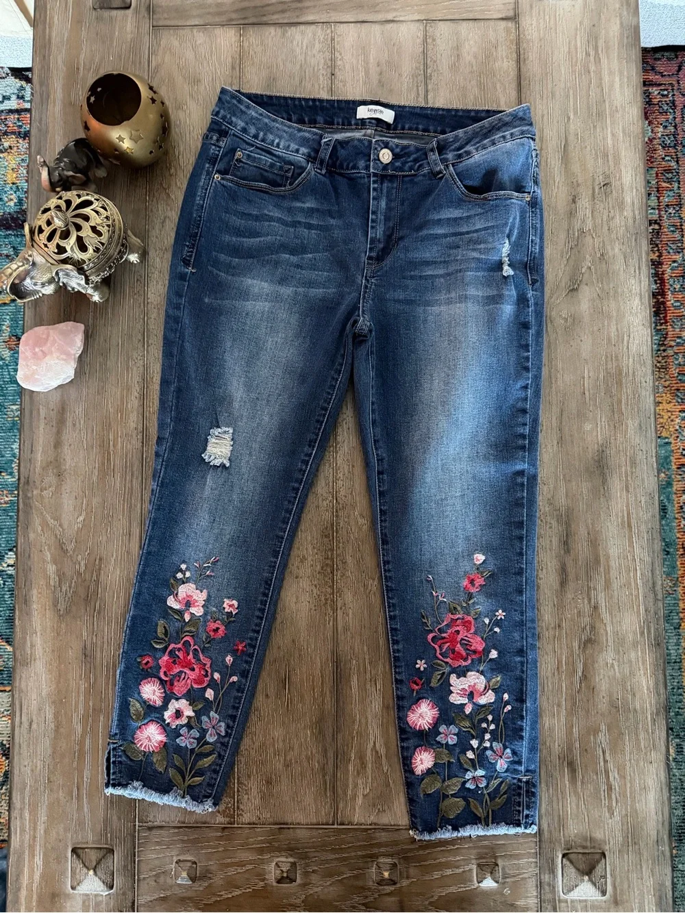 Kensie Dark Blue Cropped Jeans with Floral Embroidery - Picture 2 of 11